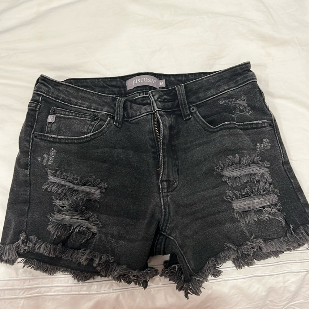 M black jean shorts